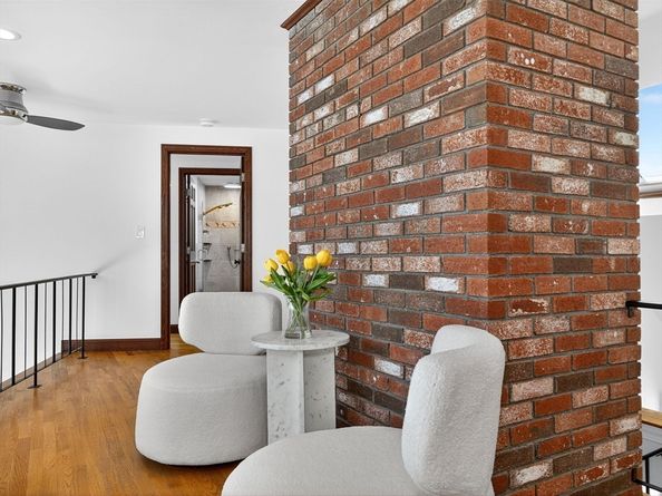 57 Harborview Rd, Hull MA 02045