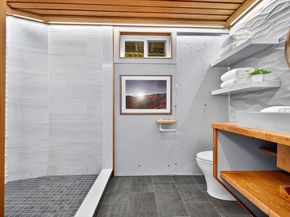 57 Harborview Rd, Hull MA 02045