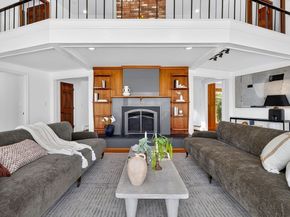 57 Harborview Rd, Hull MA 02045