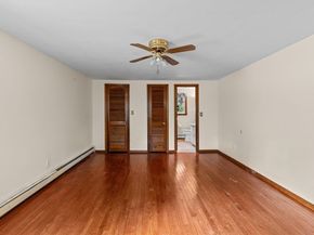 29 Old Powder House Road, Lakeville MA 02347