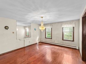 29 Old Powder House Road, Lakeville MA 02347