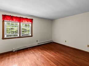 29 Old Powder House Road, Lakeville MA 02347