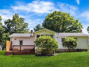 53 Cochato Park, Randolph MA 02368