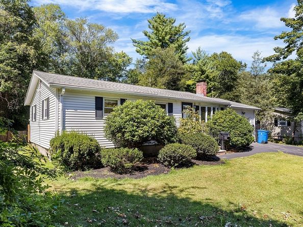 53 Cochato Park, Randolph MA 02368