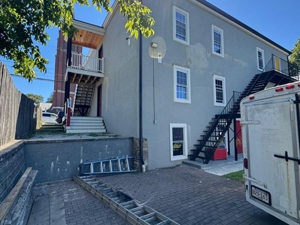 56 Whitcomb St, Webster MA 01570