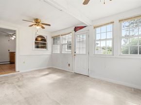 11 Rogers Cir, Braintree MA 02184