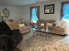 164 Greene St, Hopedale MA 01747