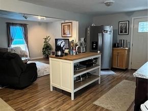 164 Greene St, Hopedale MA 01747