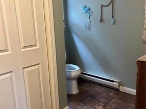 164 Greene St, Hopedale MA 01747