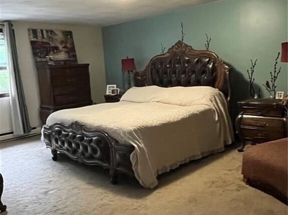 164 Greene St, Hopedale MA 01747