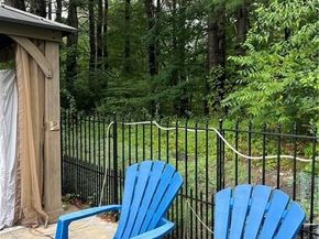 164 Greene St, Hopedale MA 01747