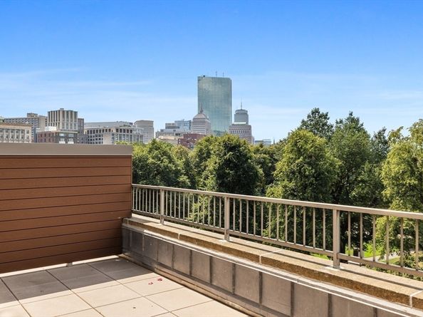 151 Tremont St 6H, Boston MA 02111