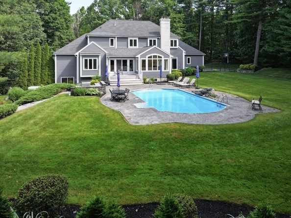 35 Woodstone Road, Northborough MA 01532