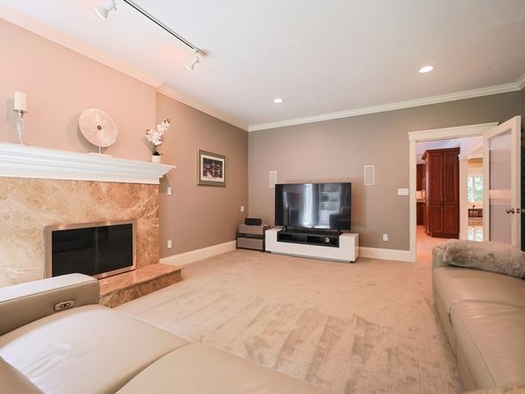 35 Woodstone Road, Northborough MA 01532
