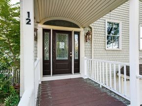12 Quentin St, Quincy MA 02169