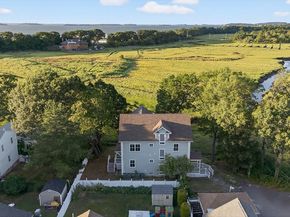 12 Quentin St, Quincy MA 02169