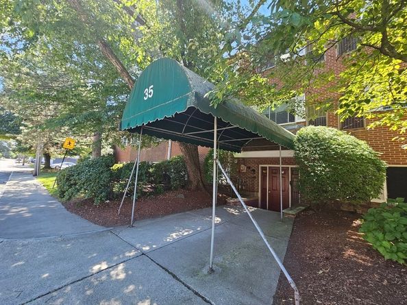 35 Prospect Street 215, Woburn MA 01801