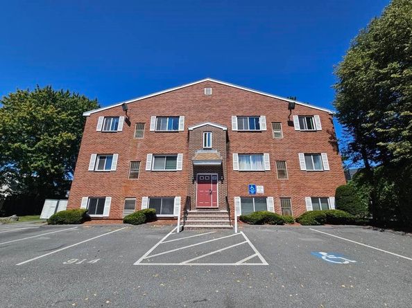 35 Prospect Street 215, Woburn MA 01801
