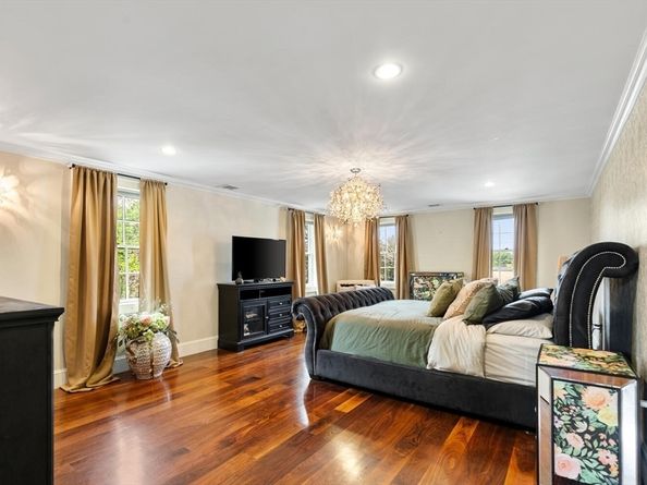 78 Festa Rd, Revere MA 02151
