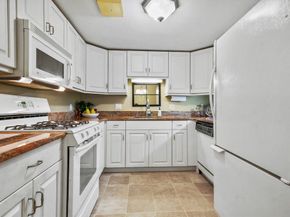267 Place Lane 267, Woburn MA 01801
