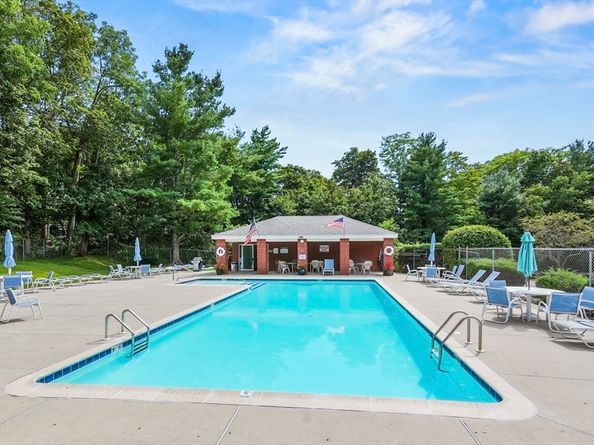 267 Place Lane 267, Woburn MA 01801
