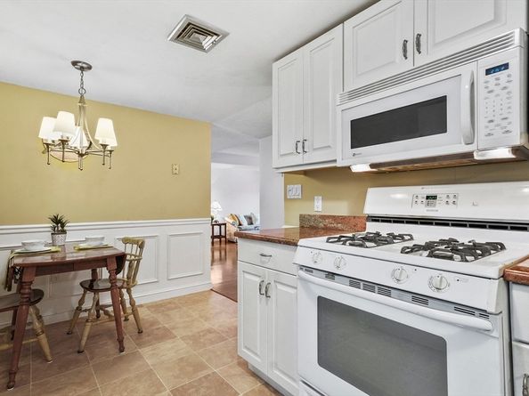 267 Place Lane 267, Woburn MA 01801