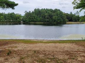 27 Doreen Way, Carver MA 02330
