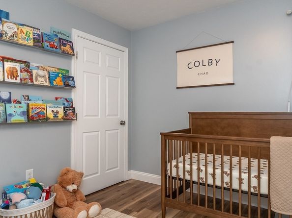 27 Doreen Way, Carver MA 02330
