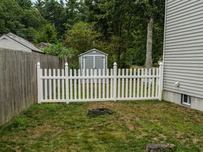 27 Doreen Way, Carver MA 02330