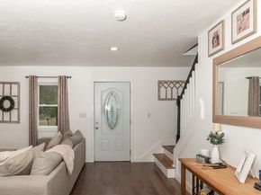 27 Doreen Way, Carver MA 02330