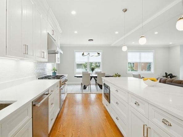 248 Webster St 248, Needham MA 02494