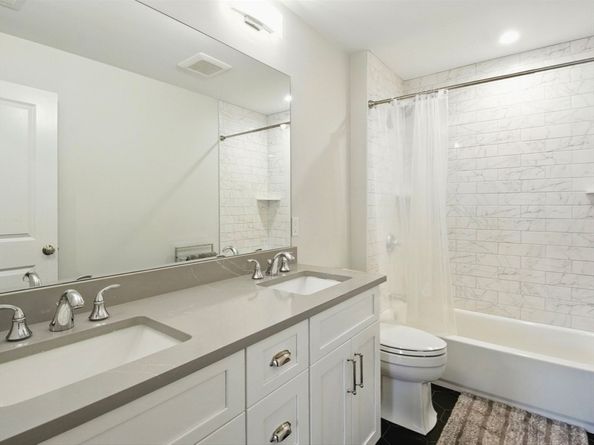 248 Webster St 248, Needham MA 02494