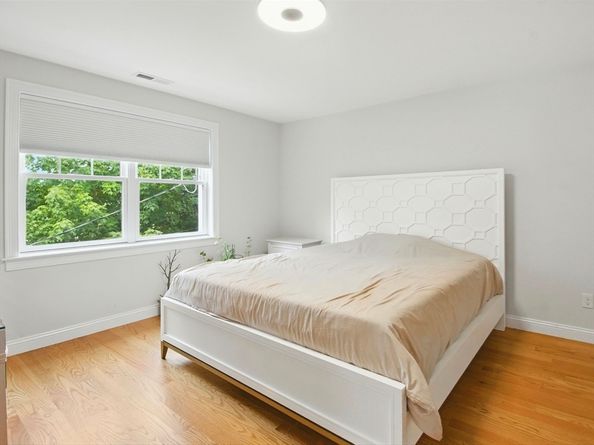 248 Webster St 248, Needham MA 02494