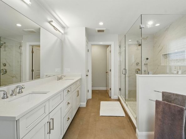 248 Webster St 248, Needham MA 02494