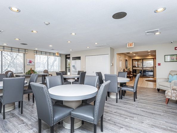 1006 Paradise Rd 3R, Swampscott MA 01907