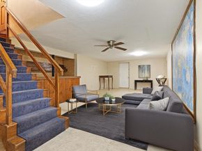 93 Brewster Dr, Norwood MA 02062