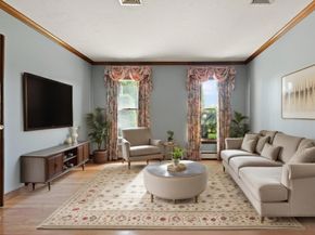 93 Brewster Dr, Norwood MA 02062