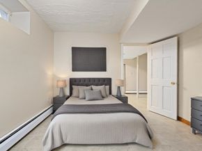 93 Brewster Dr, Norwood MA 02062