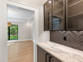 957 South Street, Needham MA 02492