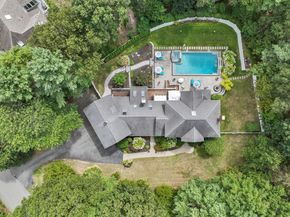 18 Village Hill Road, Dover MA 02030