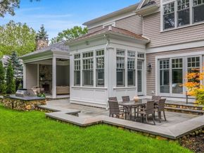 7 Mountview Rd, Wellesley MA 02481