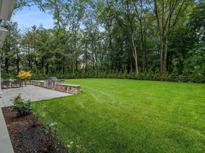 7 Mountview Rd, Wellesley MA 02481