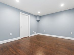 100 Whitman Rd, Waltham MA 02453