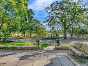 215 Lake Ave, Newton MA 02459