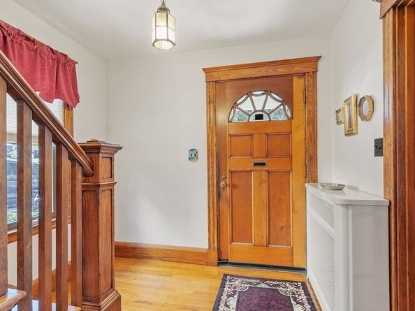 60 Bellevue Rd, Lynn MA 01904