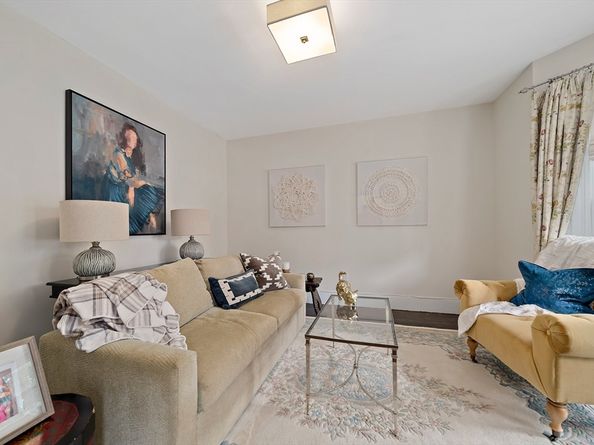 24 Moseley St, Boston MA 02125