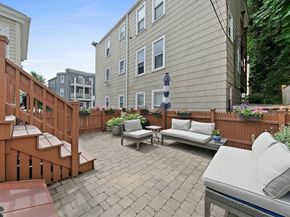 24 Moseley St, Boston MA 02125