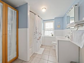 24 Moseley St, Boston MA 02125