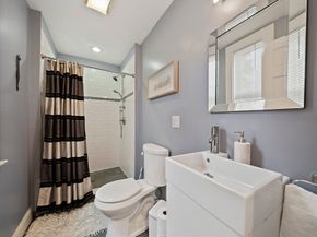 24 Moseley St, Boston MA 02125