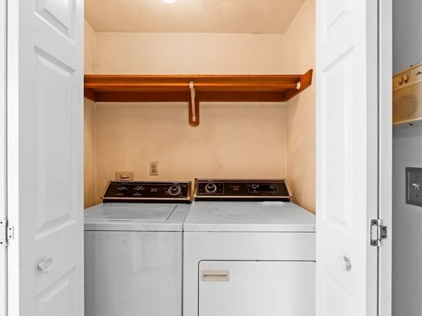 200 Ridgefield Cir C, Clinton MA 01510